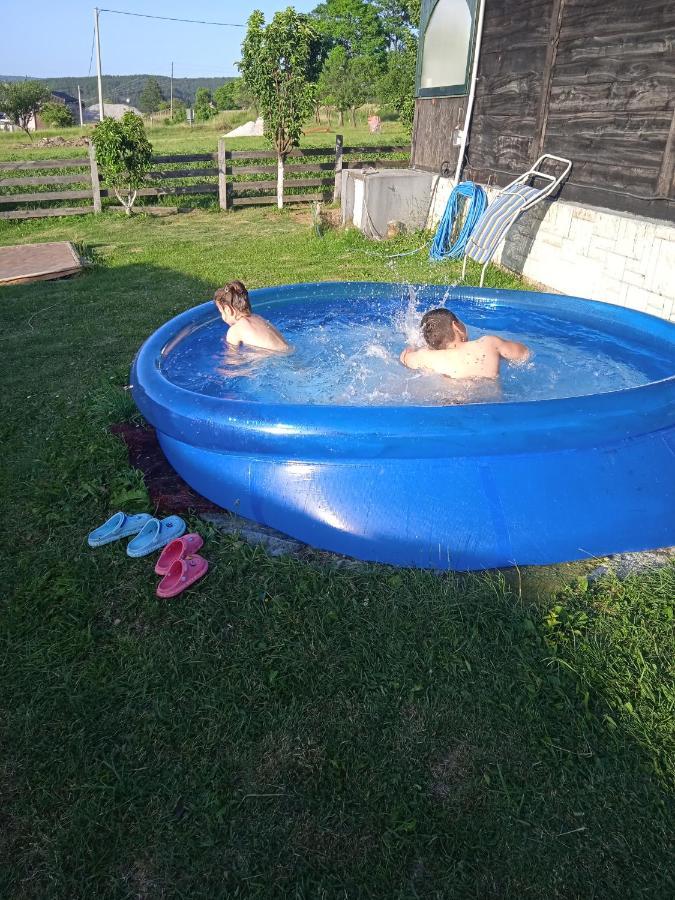 Holiday Home Vila Milka Kremna 外观 照片