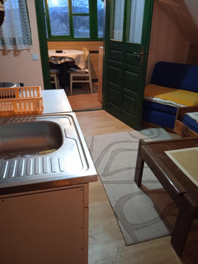 Holiday Home Vila Milka Kremna 外观 照片